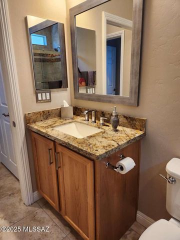 7100 W Cliff Spring Trail, Marana, AZ 85658