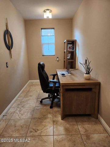 7100 W Cliff Spring Trail, Marana, AZ 85658