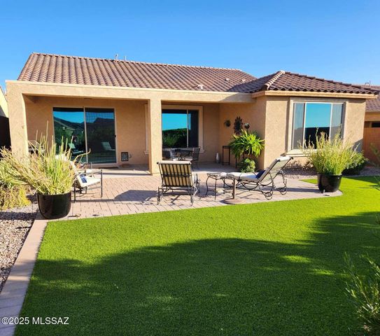 7100 W Cliff Spring Trail, Marana, AZ 85658