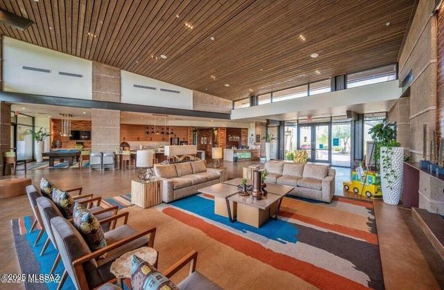 7100 W Cliff Spring Trail, Marana, AZ 85658