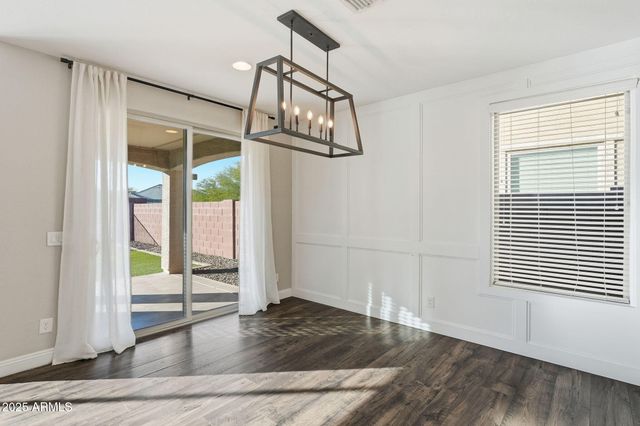 25632 N 161ST Avenue, Surprise, AZ 85387