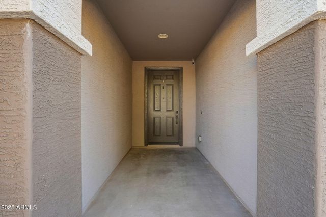 25632 N 161ST Avenue, Surprise, AZ 85387