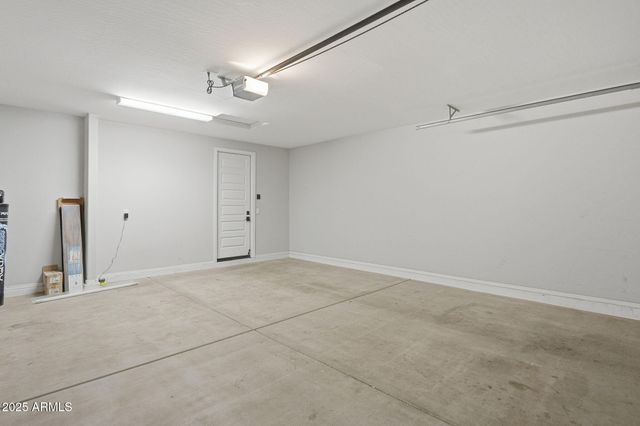 25632 N 161ST Avenue, Surprise, AZ 85387