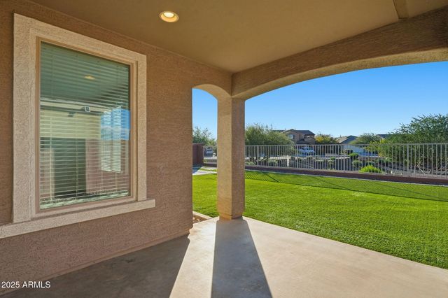 25632 N 161ST Avenue, Surprise, AZ 85387