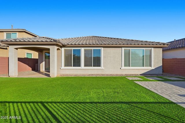 25632 N 161ST Avenue, Surprise, AZ 85387