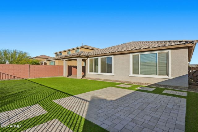 25632 N 161ST Avenue, Surprise, AZ 85387