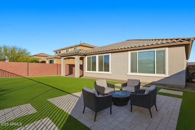 25632 N 161ST Avenue, Surprise, AZ 85387