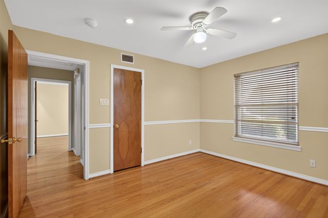 7132 Sorenson Circle, Dallas, TX 75227