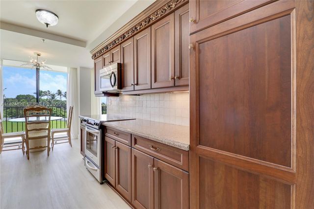 1300 S Highway A1a 311 311, Jupiter, FL 33477