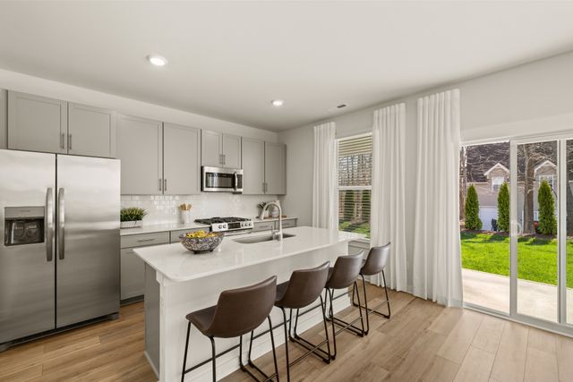 472 Lacewing Lane, Clarksville, TN 37043