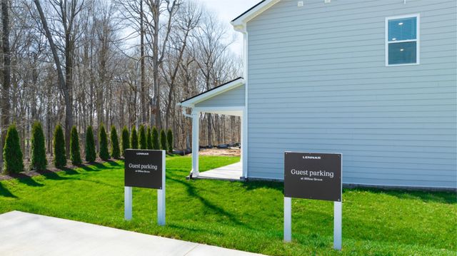 472 Lacewing Lane, Clarksville, TN 37043