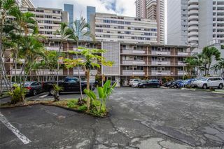1867 Kaioo Drive 307, Honolulu, HI 96815