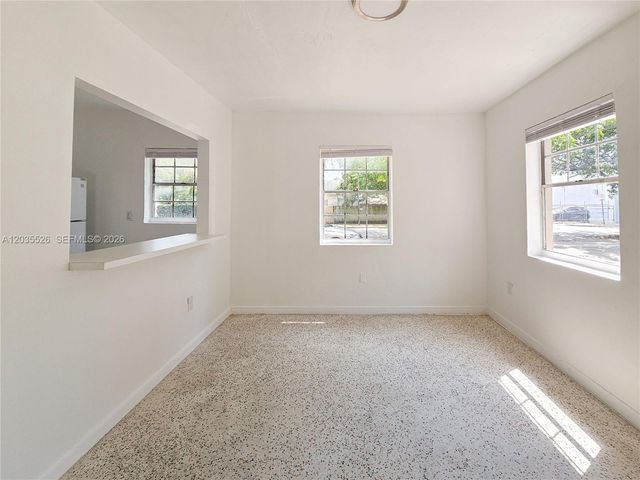6601 SW 10th St 2, West Miami, FL 33144