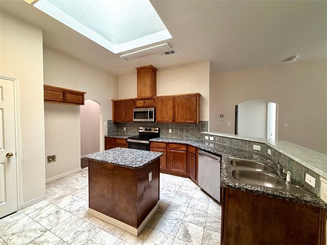 5408 Dove Drive, Dallas, TX 75236