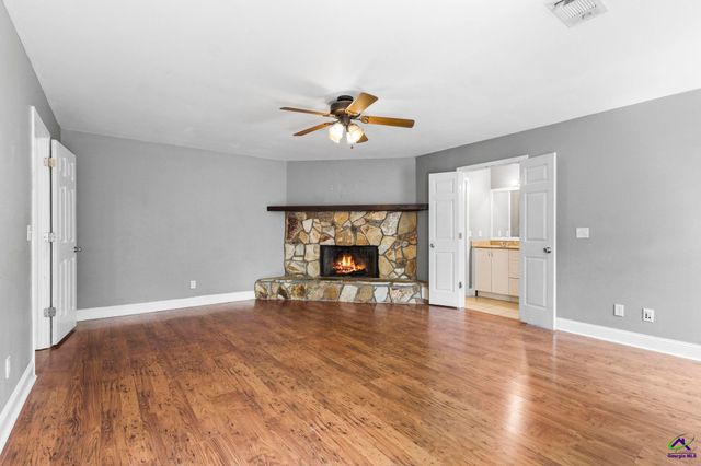 104 Haag Drive, Warner Robins, GA 31093
