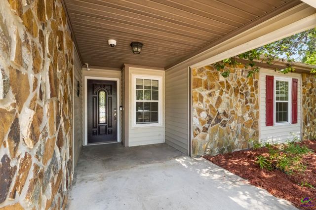 104 Haag Drive, Warner Robins, GA 31093