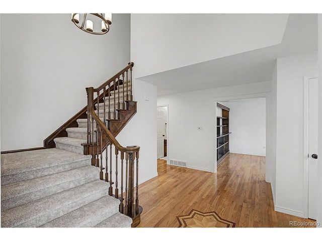 10681 W Dakan Mtn, Littleton, CO 80127