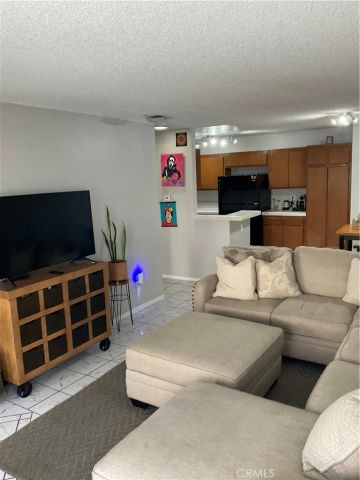 12620 Briarglen Loop Unit I, Stanton, CA 90680