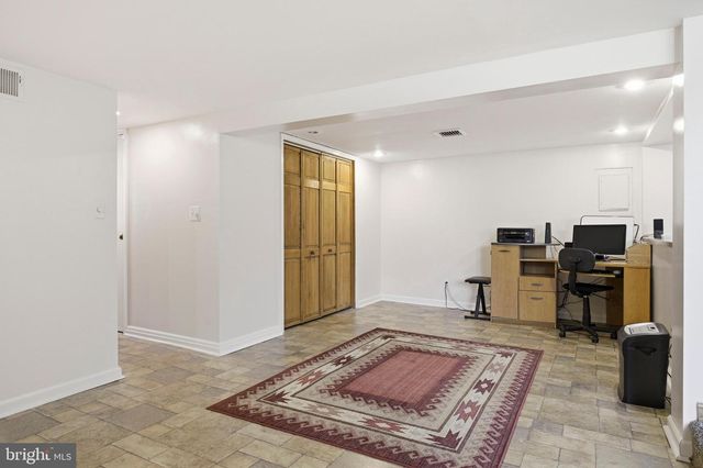 1040 EISENHOWER AVE, Woodlyn, PA 19094