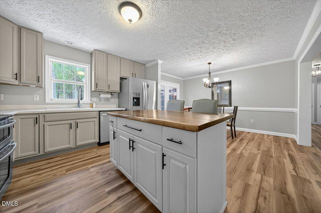 6700 Cane Creek Drive, Efland, NC 27243