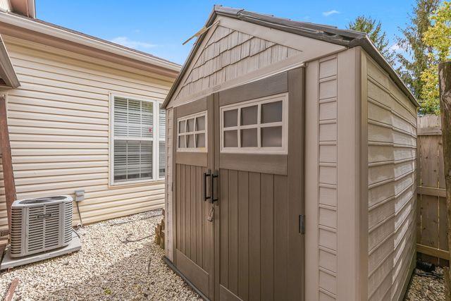 568 Cambridge Drive, Grayslake, IL 60030