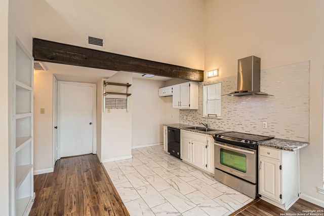 8611 Datapoint Dr Apt 68, San Antonio, TX 78229