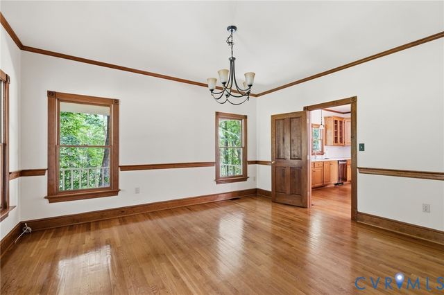 12439 N Oaks Dr, Ashland, VA 23005