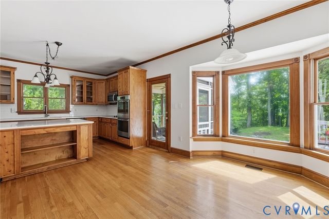 12439 N Oaks Dr, Ashland, VA 23005