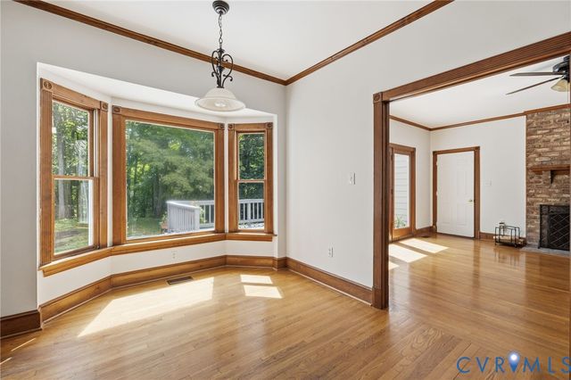 12439 N Oaks Dr, Ashland, VA 23005