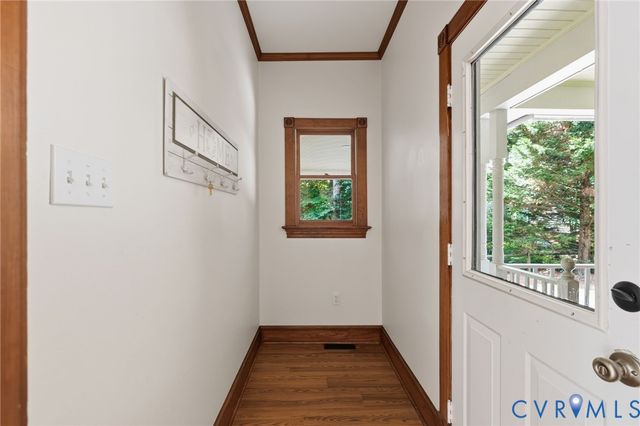 12439 N Oaks Dr, Ashland, VA 23005