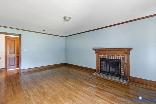 12439 N Oaks Dr, Ashland, VA 23005