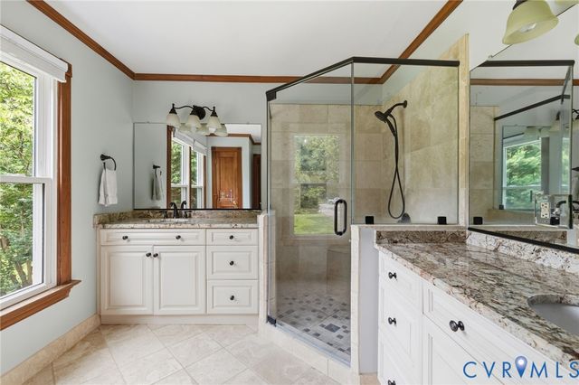 12439 N Oaks Dr, Ashland, VA 23005