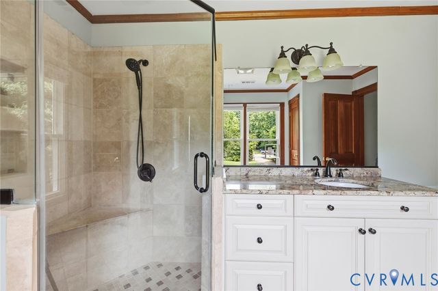 12439 N Oaks Dr, Ashland, VA 23005