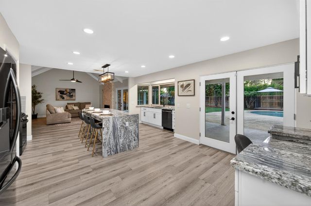 5431 N Kavanagh Avenue, Fresno, CA 93711