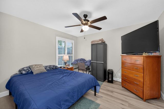 5431 N Kavanagh Avenue, Fresno, CA 93711