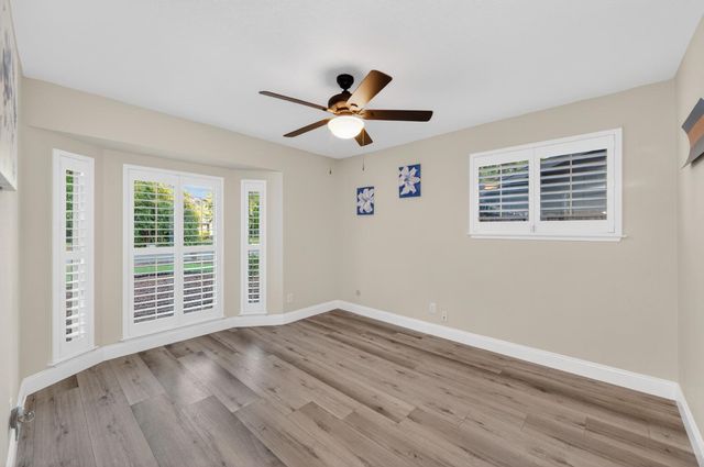 5431 N Kavanagh Avenue, Fresno, CA 93711