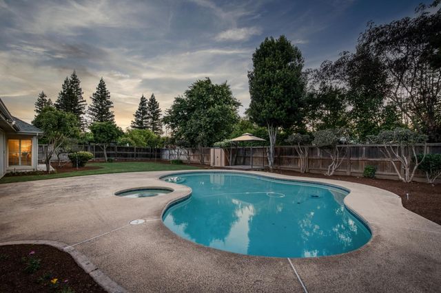 5431 N Kavanagh Avenue, Fresno, CA 93711