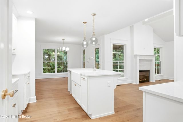 415 Wills Way, Taylorsville, KY 40071
