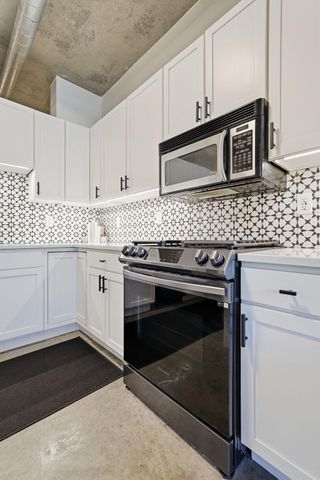 720 N 4th Street 111, Minneapolis, MN 55401