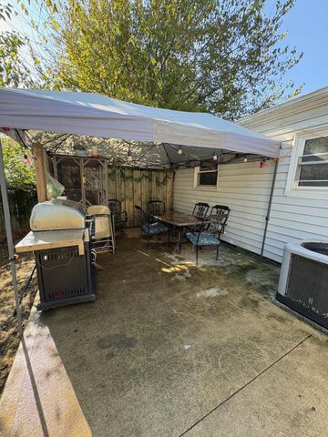 5246 Eisenhower Road, Columbus, OH 43229