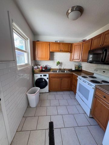 5246 Eisenhower Road, Columbus, OH 43229