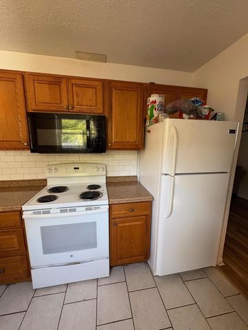 5246 Eisenhower Road, Columbus, OH 43229