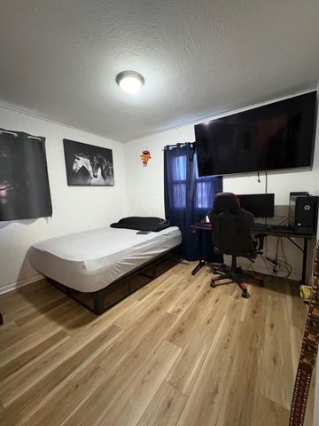 5246 Eisenhower Road, Columbus, OH 43229