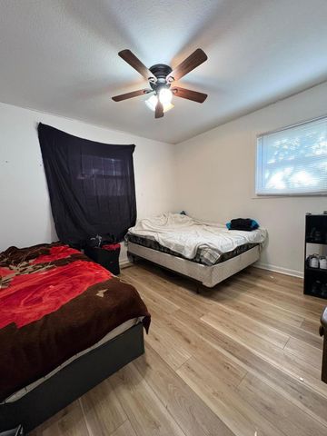 5246 Eisenhower Road, Columbus, OH 43229