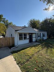 5246 Eisenhower Road, Columbus, OH 43229