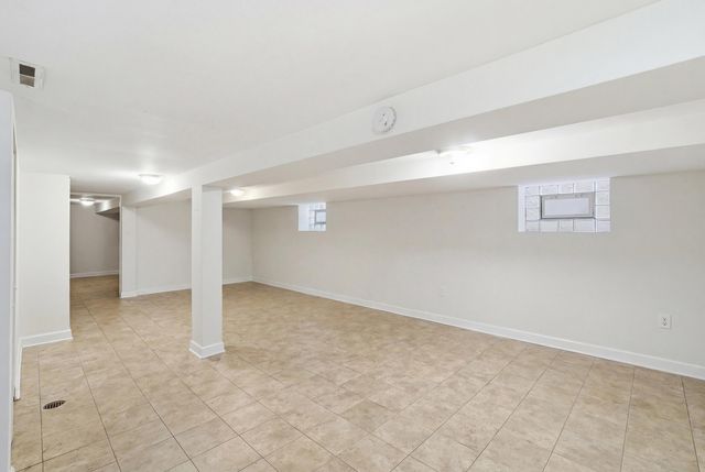 4622 N Springfield Avenue, Chicago, IL 60625