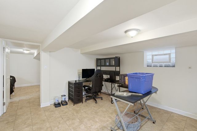 4622 N Springfield Avenue, Chicago, IL 60625