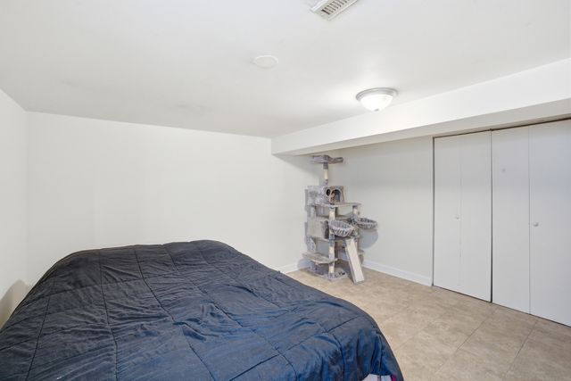 4622 N Springfield Avenue, Chicago, IL 60625