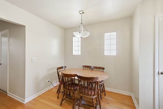 4622 N Springfield Avenue, Chicago, IL 60625