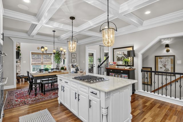 3896 Tatton Park, Lexington, KY 40515